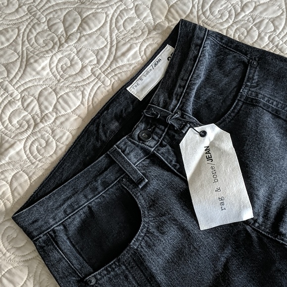 rag & bone Denim - 🖤rag & bone high wasted crop jeans🖤
